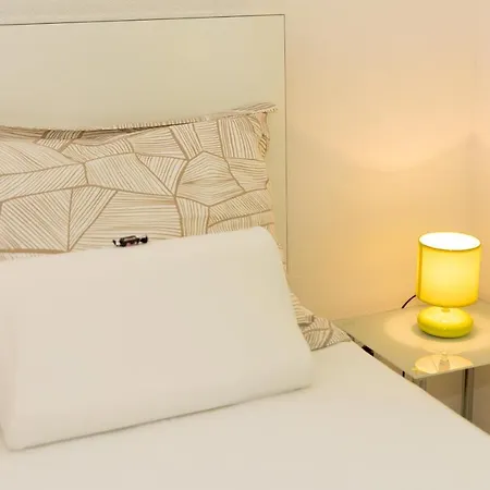 Appartement Cinema Close To Port Dubrovnik