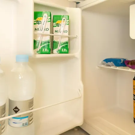 아파트 Cinema Close To Port *