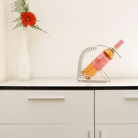 아파트 Cinema Close To Port *