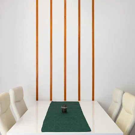 Cinema Close To Port * 두브로브니크