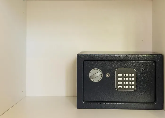 Cinema Close To Port * Dubrownik