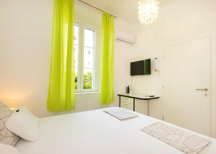 Apartament Cinema Close To Port Dubrownik