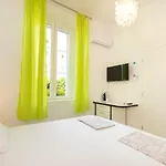 Apartment Cinema Close To Port Dubrovnik