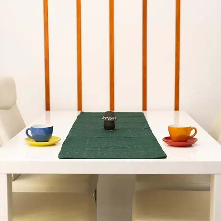 公寓 Cinema Close To Port